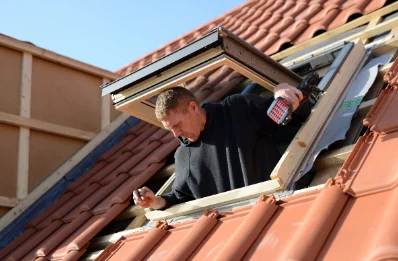 Pose de fenêtres de toit Velux à May-sur-Orne